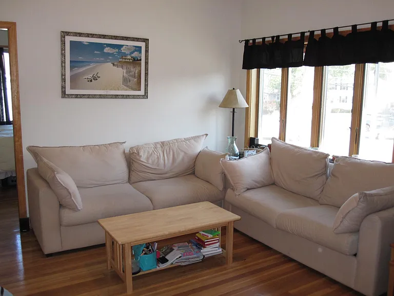 5 Bothwell Rd #1 — Photo 1
