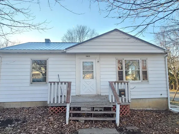 1003 Highland Ave, Dixon, IL 61021