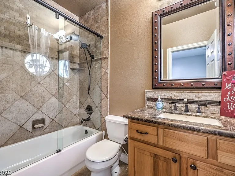 2849 Soaring Peak Ave — Photo 35
