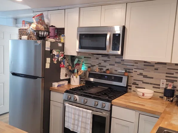 252 Newbury St #54, Peabody, MA 01960