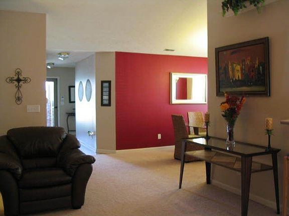 From GR to Dining Rm