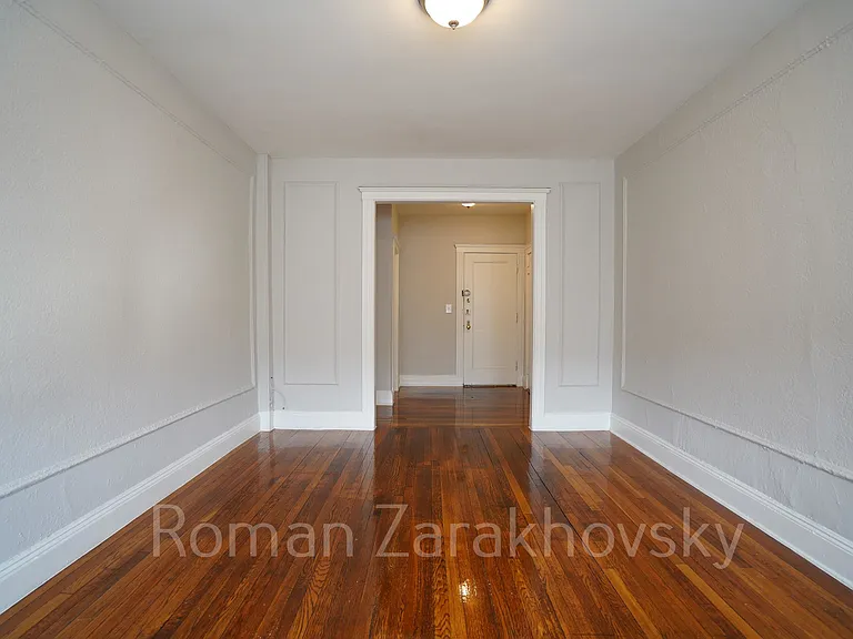 55 Linden St #7 — Photo 5