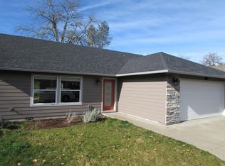 248 Lexis Ln, Grants Pass, OR 97527