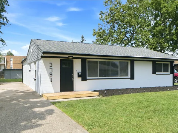 3791 Kingswood Dr, Dayton, OH 45429