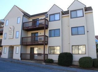 11 Hulbert Rd APT 4, Worcester, MA 01603