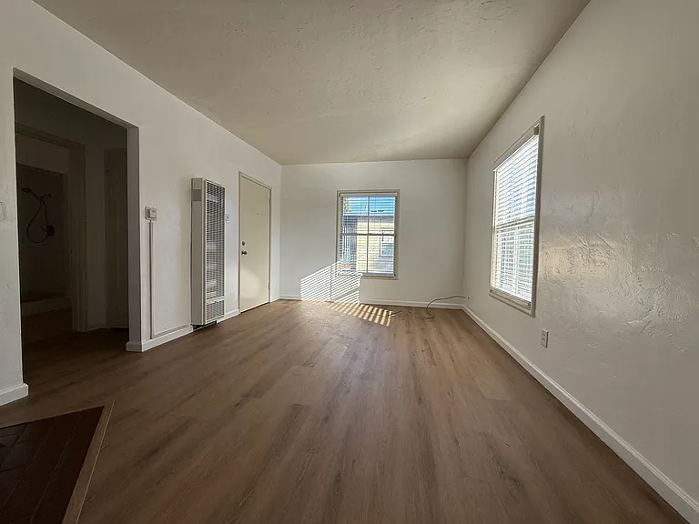 2433 San Pablo Ave #B — Photo 3
