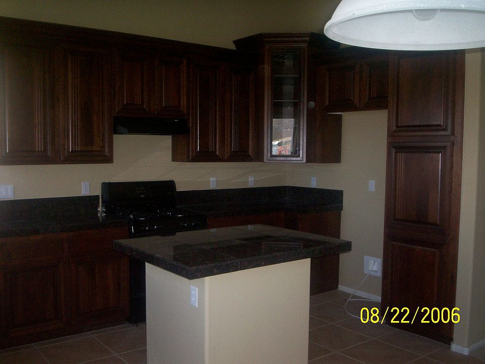2nd image of 289 Jessica Grove St