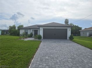3226 NW 3rd Pl, Cape Coral, FL 33993