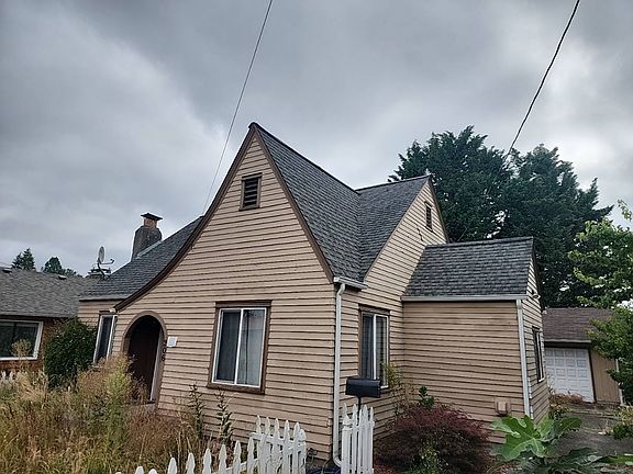 2nd image of 206 S 8th Ave