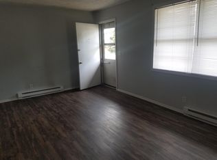 106 Park View Ct APT 3, Pekin, IL 61554