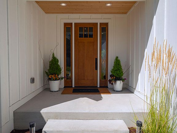 3rd image of 6109 132nd Street Ct NW