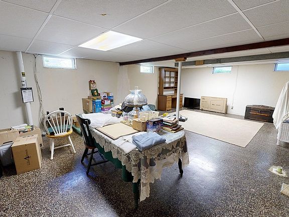 4th image of 80 Park Ave