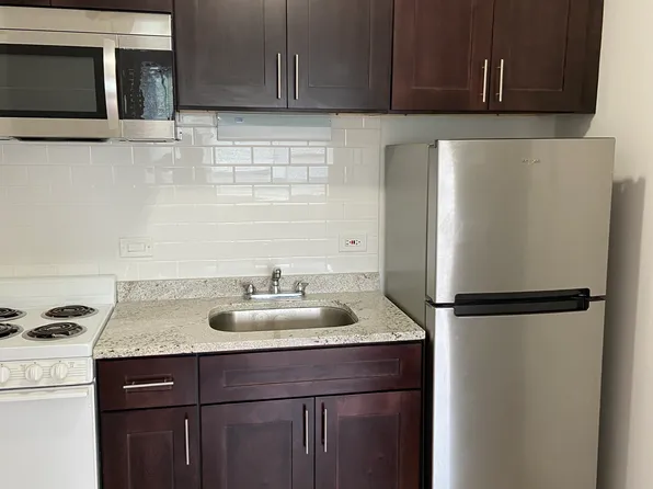 6611 north Sheridan road building, 6611 N Sheridan Rd APT 505, Chicago, IL 60626