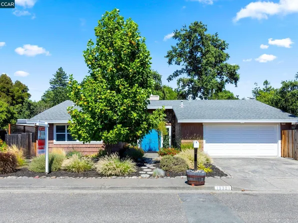 19321 Solano Ct, Sonoma, CA 95476