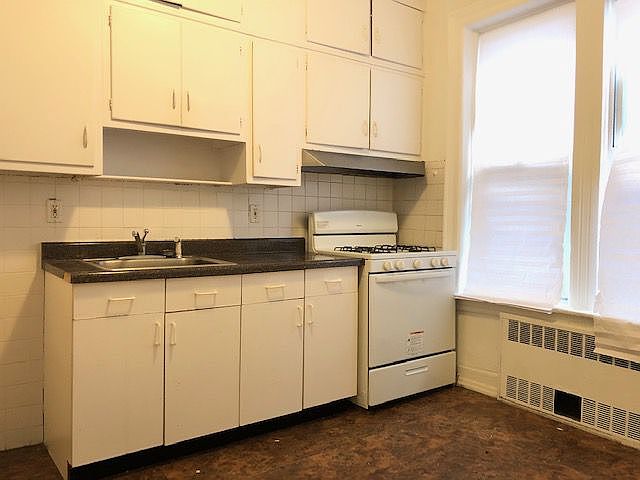1st image of 570 Empire Blvd APT 1F