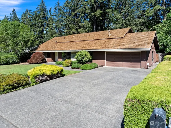 14 Forest Glen Lane SW, Lakewood, WA 98498