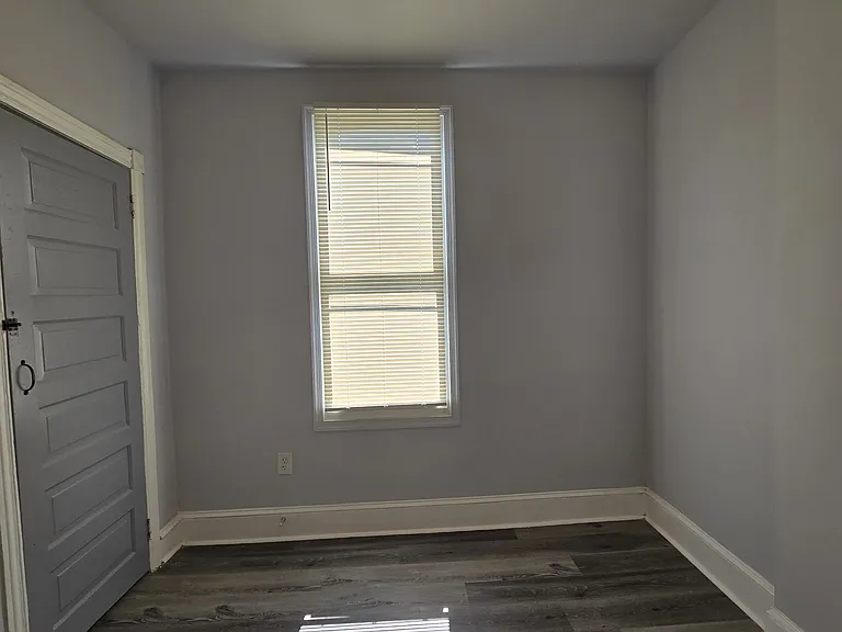 2863 N Stillman St — Photo 12