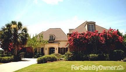 Lovely home on the golf course