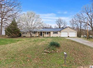 51 Hook Ln, Benton, KY 42025