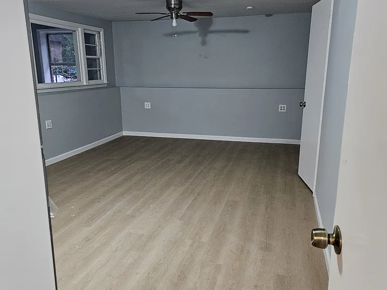 17 Fieldstone Rd — Photo 1