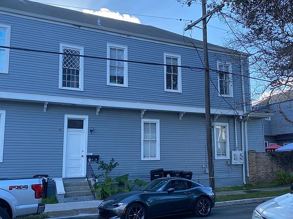 2nd image of 4200 Iberville St #3