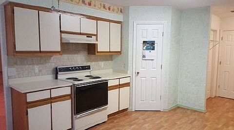 4th image of 169 SE Willow Dr