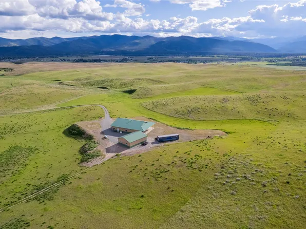 29 Walking Horse Way, Plains, MT 59859