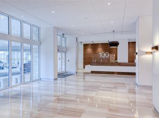 100 Bayview Dr APT 307, Sunny Isles Beach, FL 33160