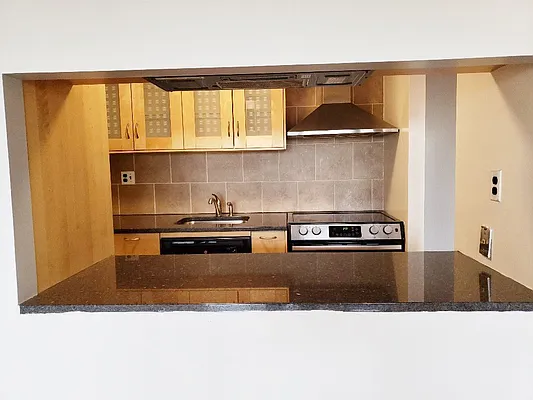 Rented by Azure Realty NY LLC | media 6