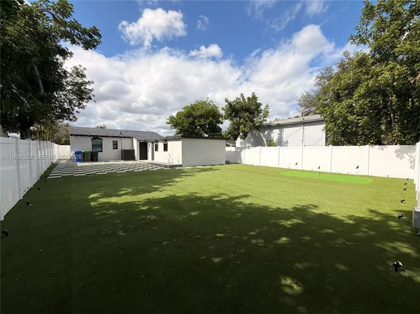 1532 N Andrews Ave, Fort Lauderdale, FL 33311