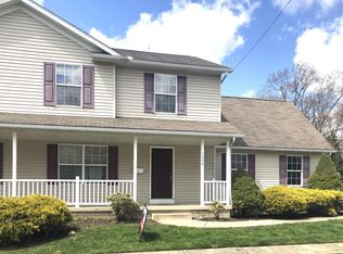 1494 Avery St #1, Cuyahoga Falls, OH 44221