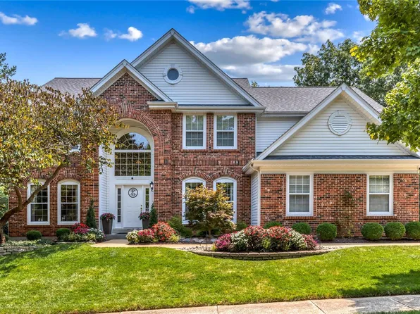 17616 Gardenview Manor Cir, Glencoe, MO 63038