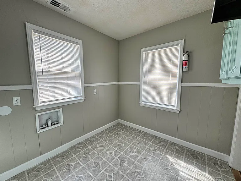 992 Wrenwood St — Photo 12