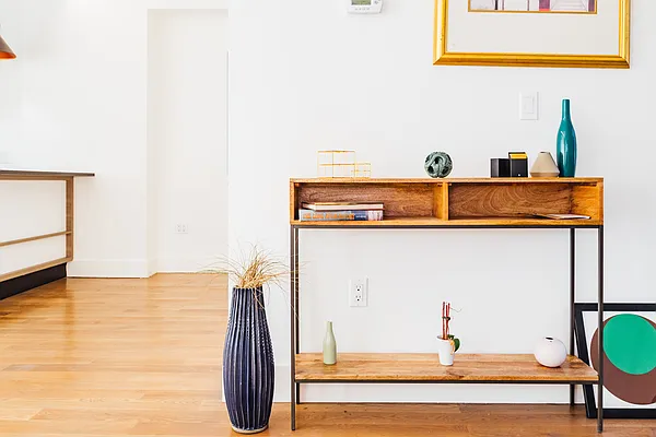 Rented by Nooklyn NYC LLC | media 39