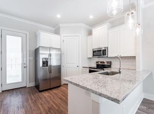 416 Thompson St, College Station, TX 77840