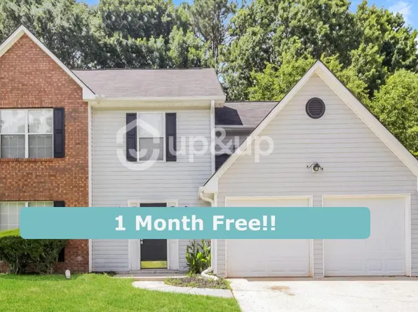 1122 W Shore Dr, Riverdale, GA 30296
