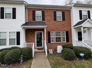 1920 Stroll Cir, Fuquay Varina, NC 27526