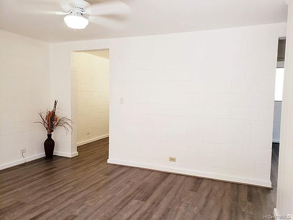 2nd image of 725 Birch St APT 3
