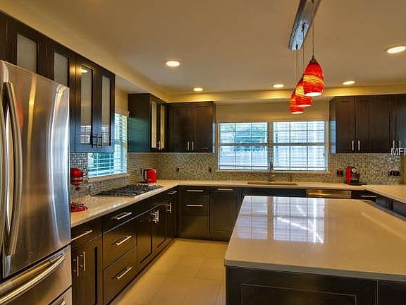 5th image of 2928 W Bayshore Ct