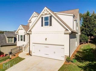 30 Wendover Dr, Cartersville, GA