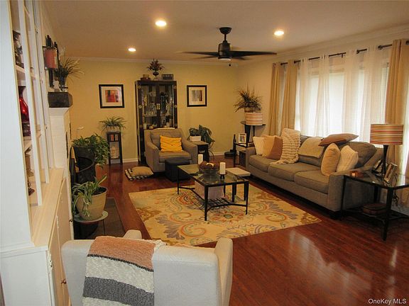 5th image of 51 Overhill Road