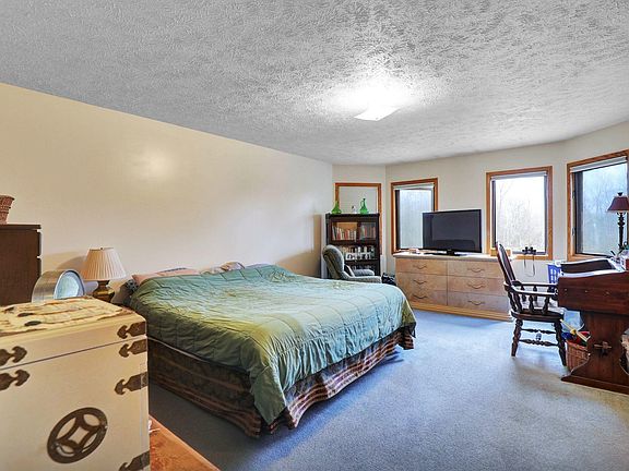 5th image of 2441 S Wild Blossom Ct #145