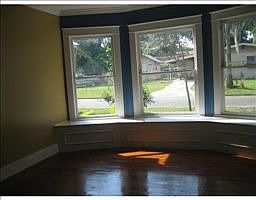4th image of 5501 N Suwanee Ave