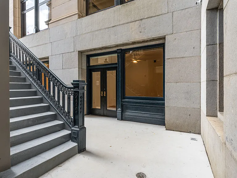 Mutual on Main Apartments — Photo 110