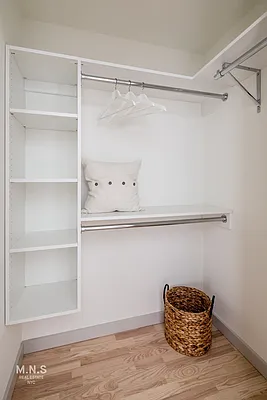 Rented by MNS | media 25