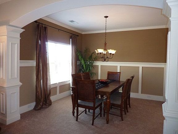 4th image of 50 Lee Road 2194