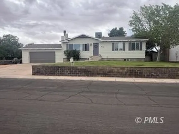 49 12th Ave, Page, AZ 86040