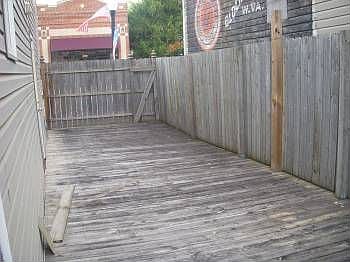 2nd image of 931 Main St
