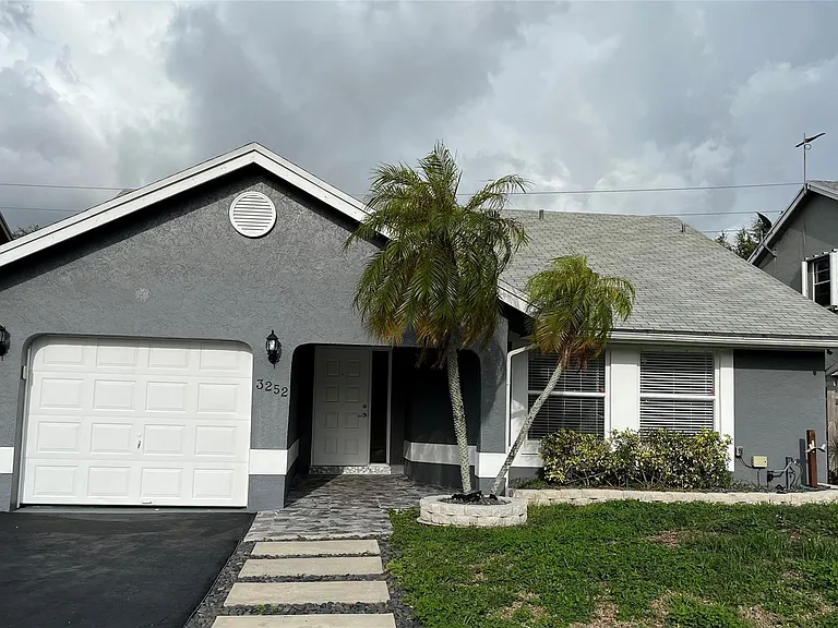 3252 NW 121st Ave — Photo 1