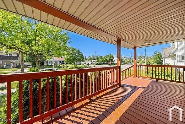 4 bed, 1958 sqft, $1,700 — Photo 3